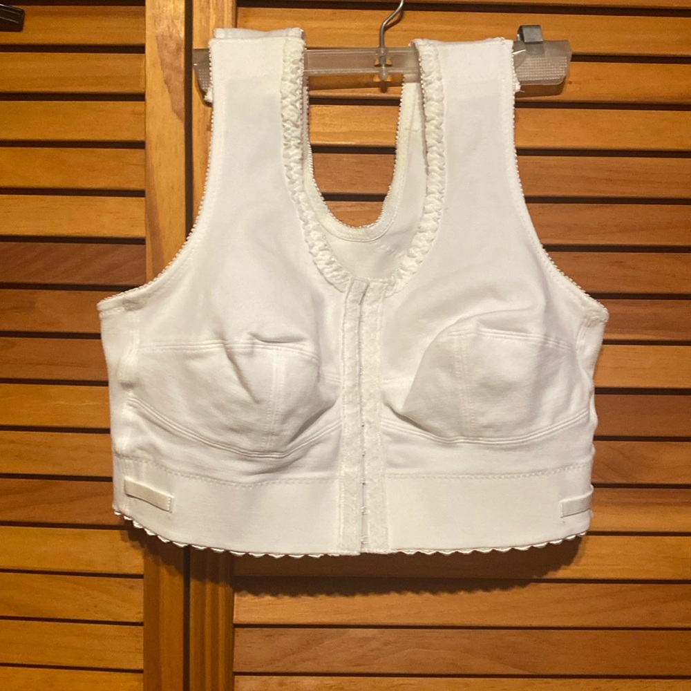 First choice Very nice and comfortable bras with wide straps